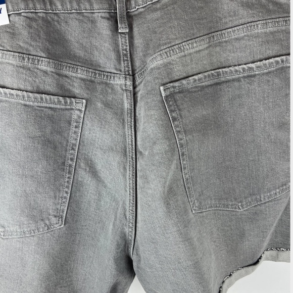 NWT: old navy High-Waisted O.G. Gray Cut-Off Jean Shorts (28) $40 - Picture 13 of 15